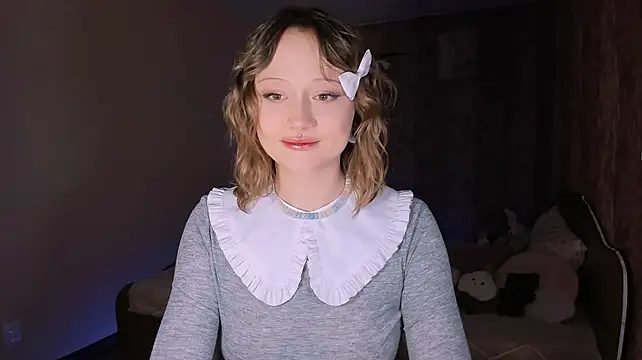 MariaMango live cam on StripChat