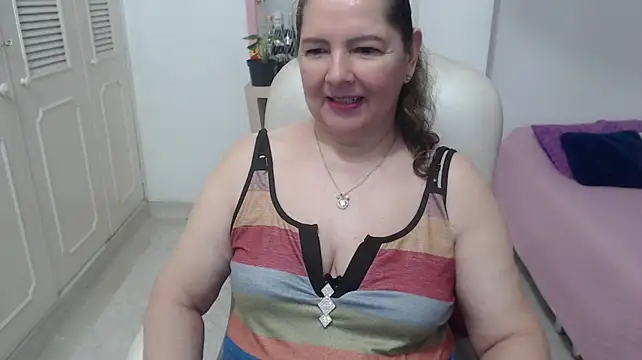 leonela_69