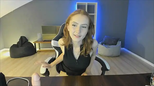 Ari_mon live cam on StripChat