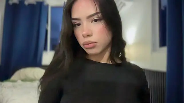 Angelinav7 live cam on StripChat