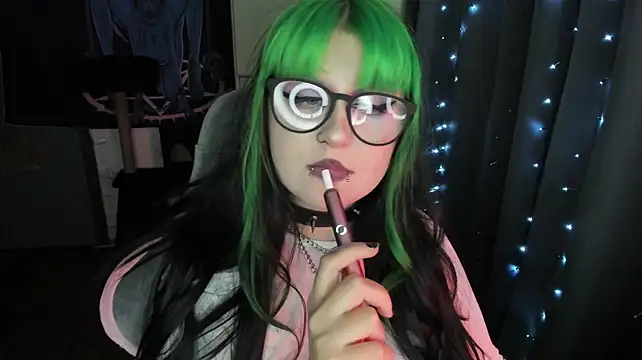 t0riayun0 live cam on StripChat