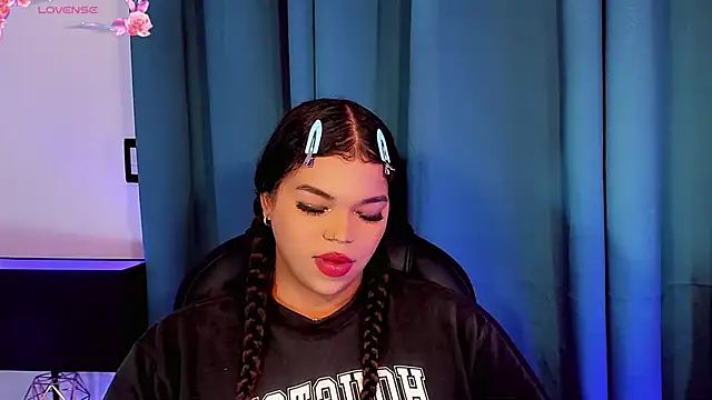 Keira_Fox31