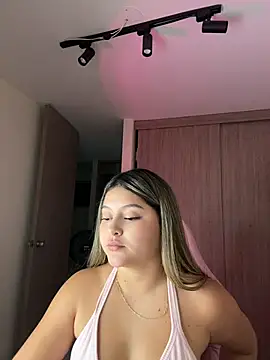 lunablossom_ live cam