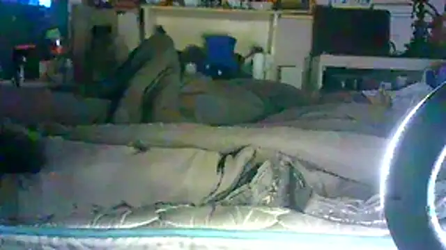 GUAPAN3S3_FIR3 live cam