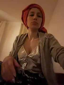 suyneslii