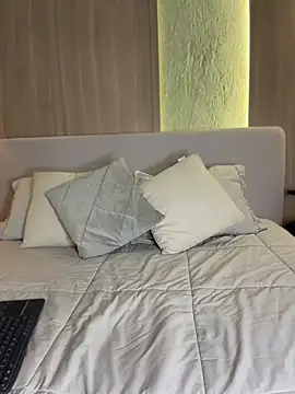 Elaara_
