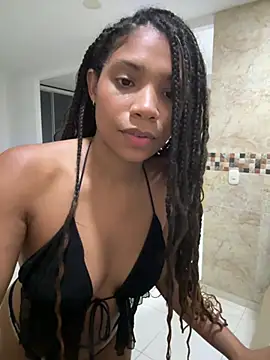 renell (F young) - Top off and play whit boobs