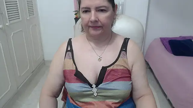 leonela_69