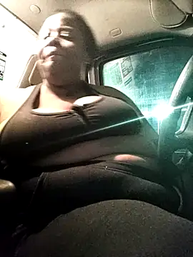 BigBust90