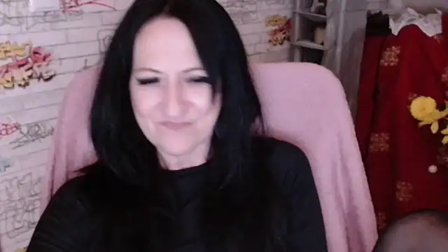 DebraMilf live cam on StripChat