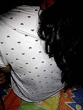 OneLifeBabby live cam on StripChat