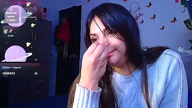 emily_cooper_t live cam on StripChat