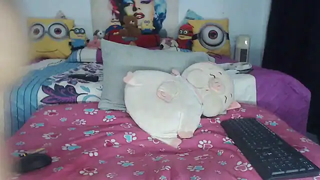 Modèle: aleera_starxx982