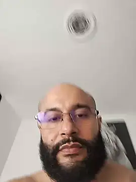 Luke__09 live cam on StripChat