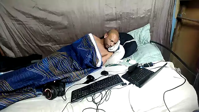 Camodick live sex cam