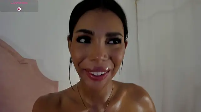 liz_grant live cam on StripChat