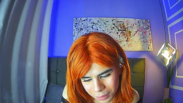 emma_cut3_ live cam on StripChat
