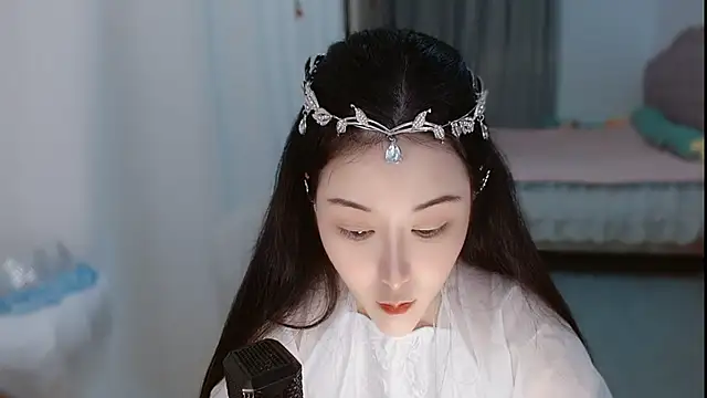 Amy-cnbaby