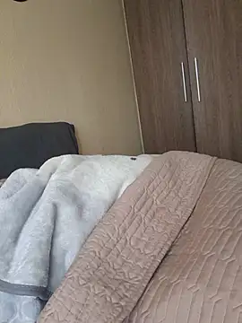 Tall_Bella