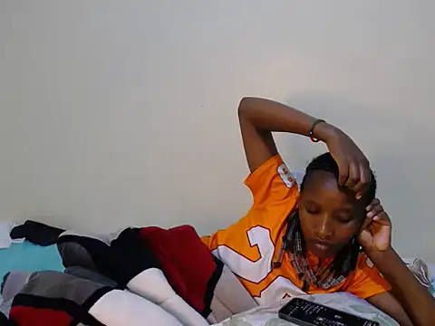 KittyFay live cam on StripChat