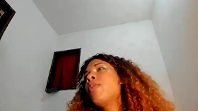 calliedemon_'s live room