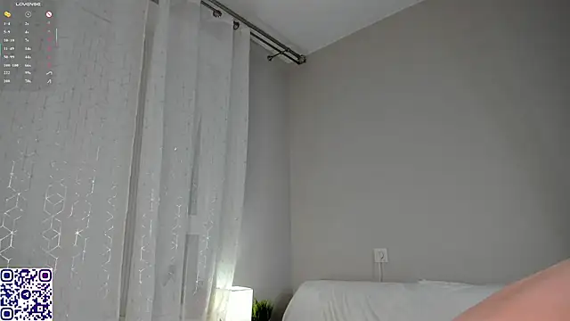 candythebest (F teen) - flash my pussy