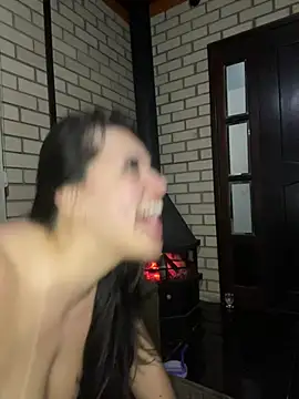 nandahotcasada's live room