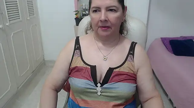 leonela_69