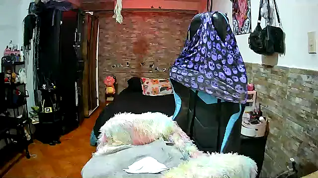 AngelaQueen_