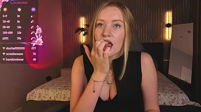 EvaHamilton live cam on StripChat