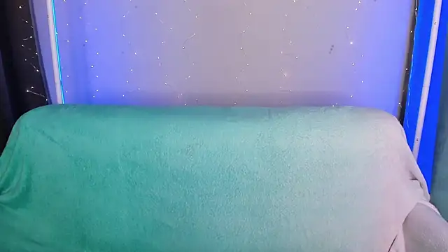 AlinaLovelyX