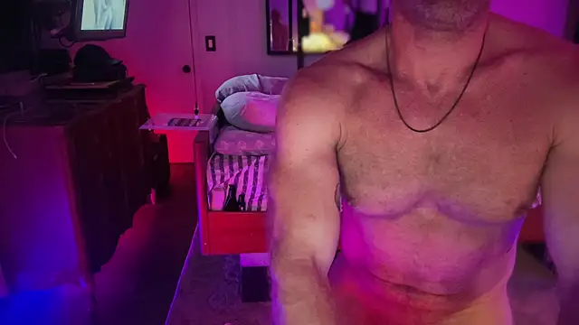 fitstachedaddy (Ask my age) - Bust Nutt