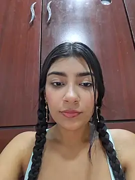 sweed-virgin-pussy (F teen) - Cum explosive in mi virgin pussy