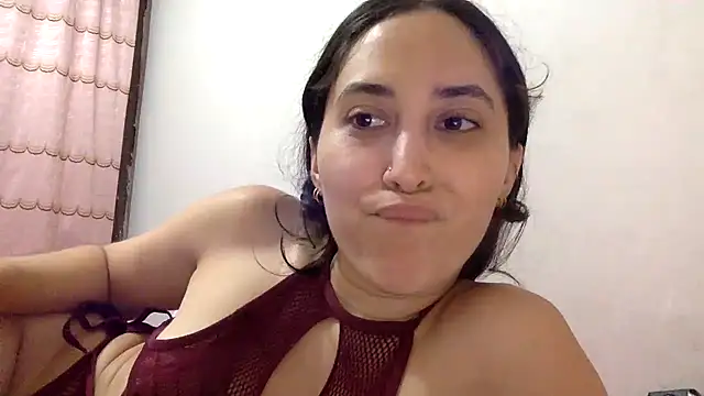 latindoll8 (F young) - spank my ass and make it bounce