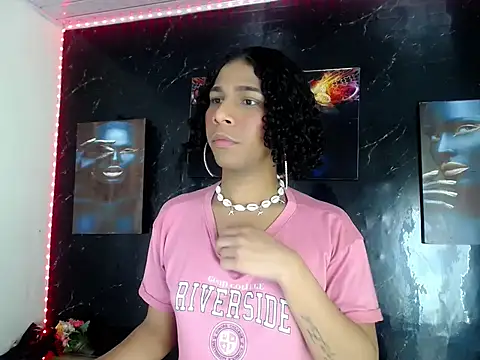 Brittany_Queen_