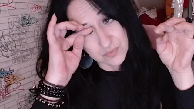 DebraMilf