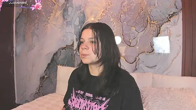 Mey_moon live cam preview