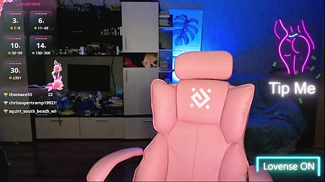 mischellemeow13 live cam preview