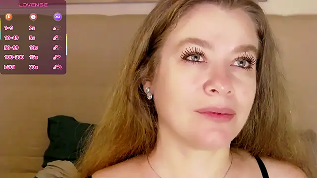 PetersEmily live cam on StripChat