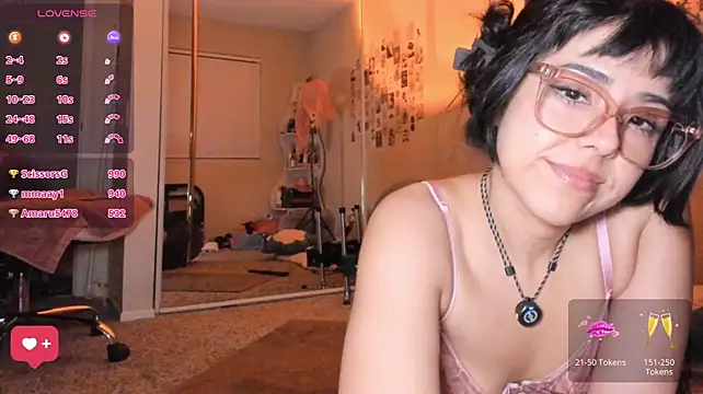 Evie-Luna live cam