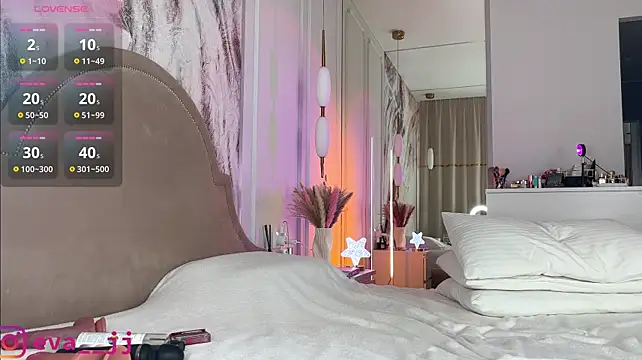 Eva_JJ