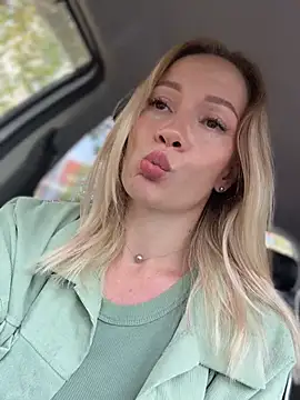 LavenderHot live cam