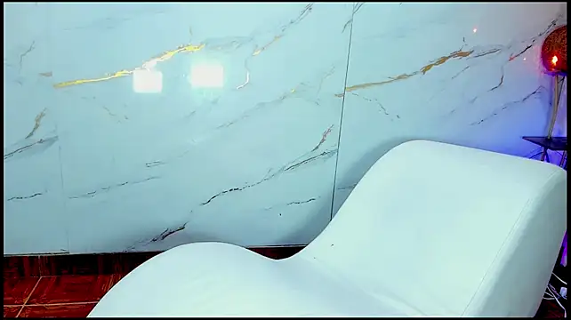 AmazingOrgasm live cam