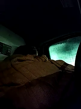 BigBust90