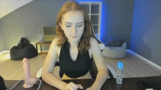Ari_mon