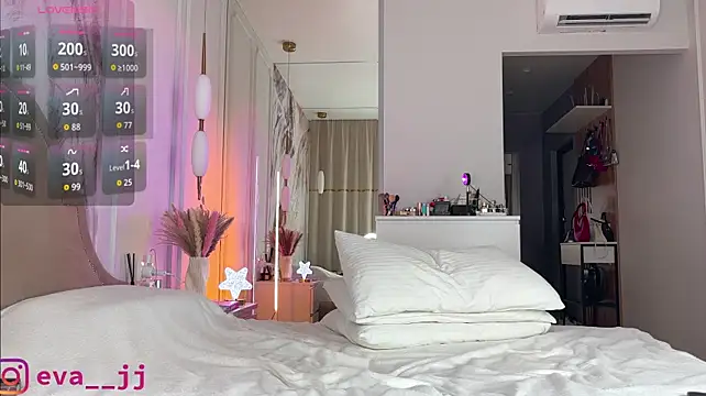 Eva_JJ