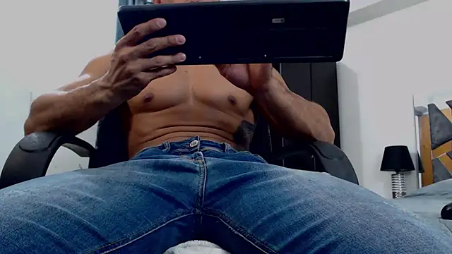 Frank_heaven01 live cam on StripChat