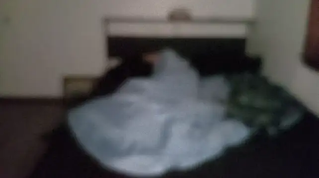 Opondestre00420 live cam on StripChat