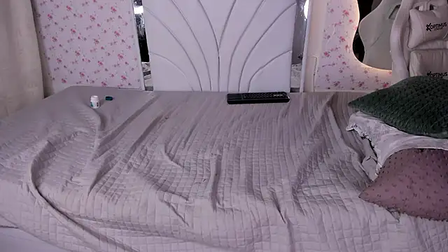 ellajonz_sexx (Ask my age) - deeptroat