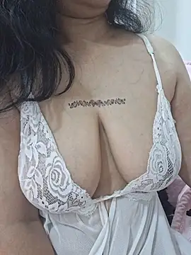 Jassi_Does
